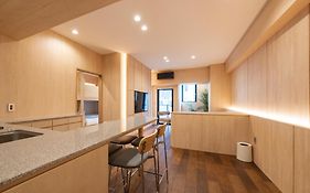 Uh Suite Namba Station